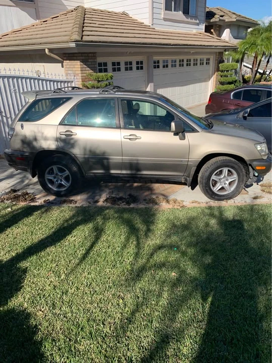 2001 Lexus RX 1st Gen - Image 4 of 20