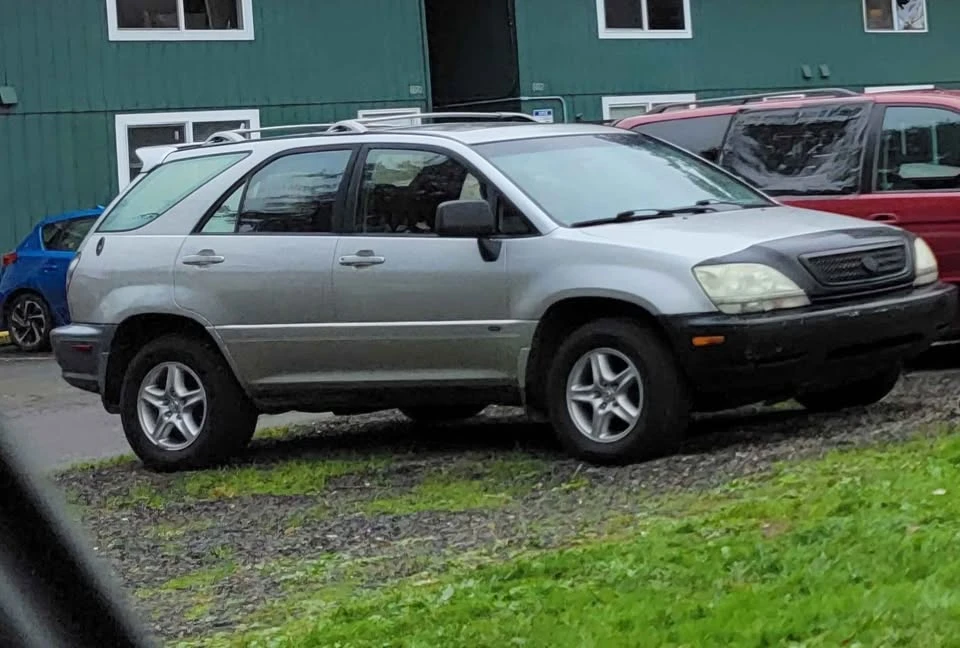 2001 Lexus RX 1st Gen - Image 3 of 6