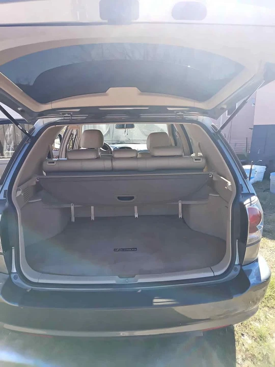 2001 Lexus RX 1st Gen - Image 2 of 10
