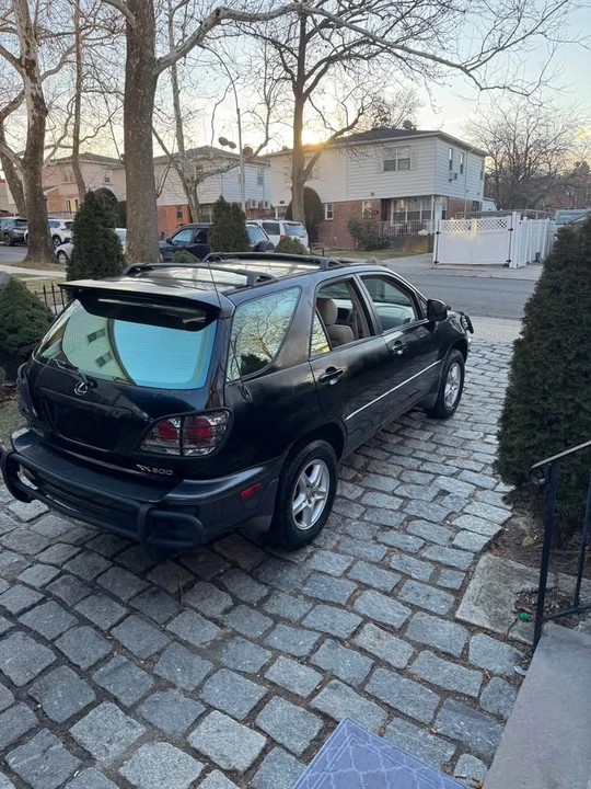 2001 Lexus RX 1st Gen - Image 16 of 18