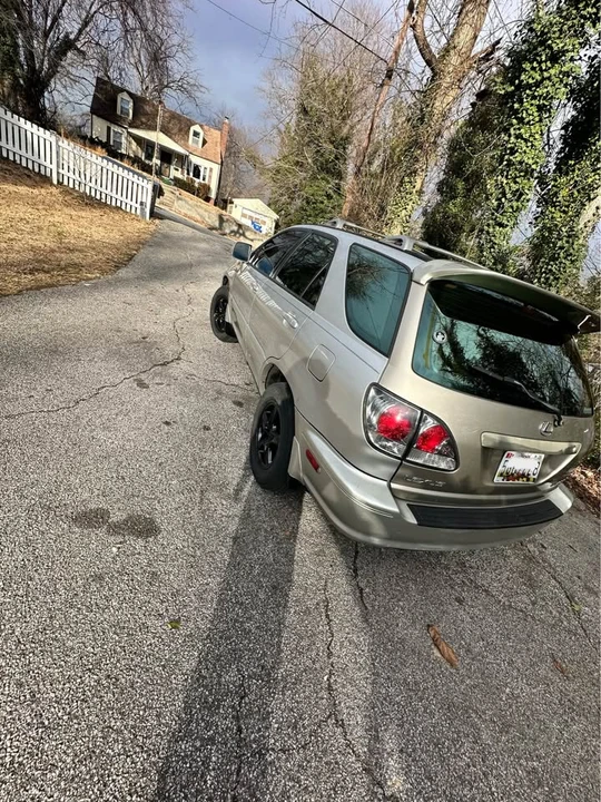 2001 Lexus RX 1st Gen - Image 12 of 18