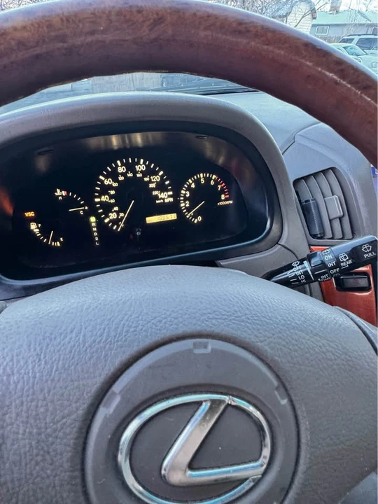 2001 Lexus RX 1st Gen - Image 13 of 14