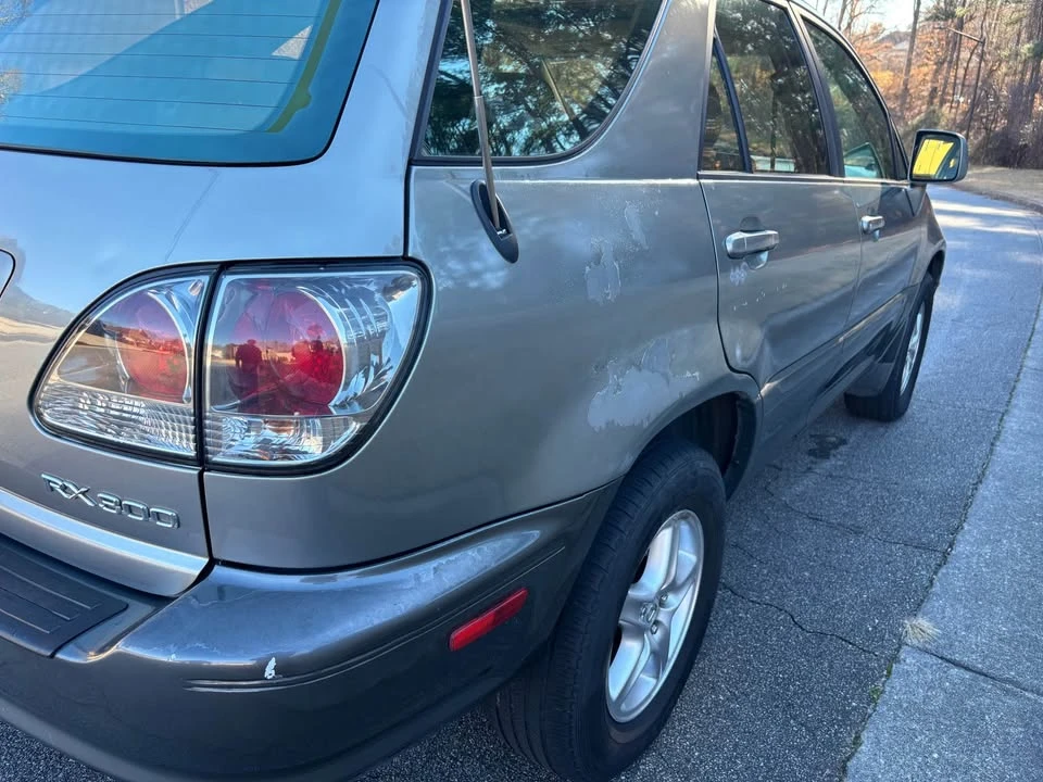 2001 Lexus RX 1st Gen - Image 3 of 13