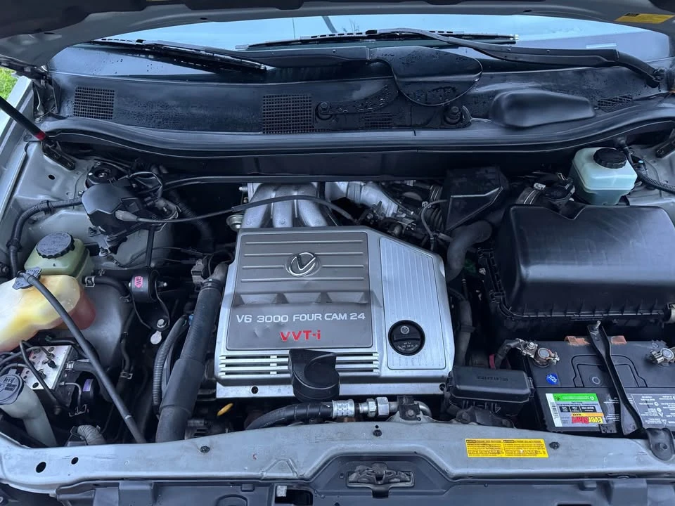 2001 Lexus RX 1st Gen - Image 12 of 12