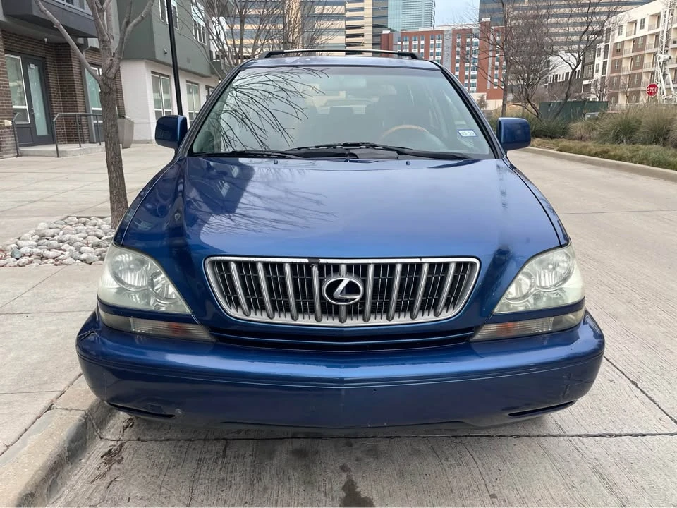2001 Lexus RX 1st Gen - Image 8 of 13