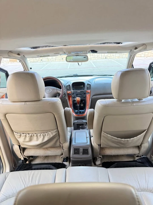 2001 Lexus RX 1st Gen - Image 5 of 16
