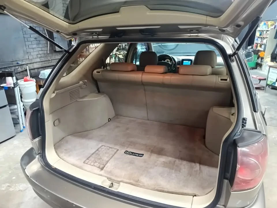 2001 Lexus RX 1st Gen - Image 11 of 14