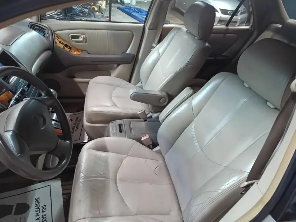 2001 Lexus RX 1st Gen - Image 7 of 14