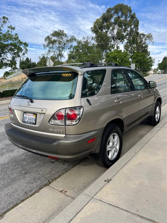 2001 Lexus RX 1st Gen - Image 7 of 14