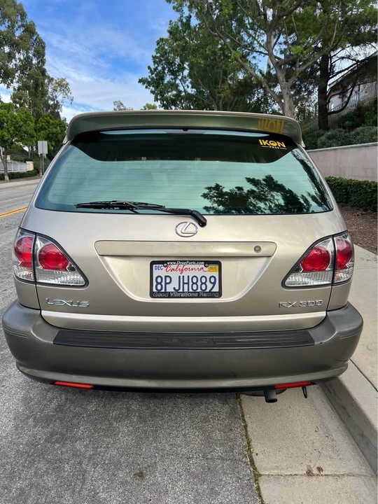 2001 Lexus RX 1st Gen - Image 6 of 14