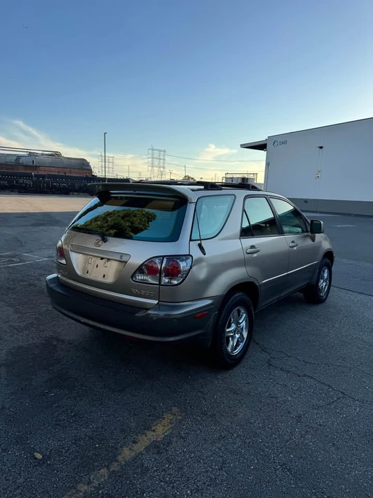 2001 Lexus RX 1st Gen - Image 6 of 14