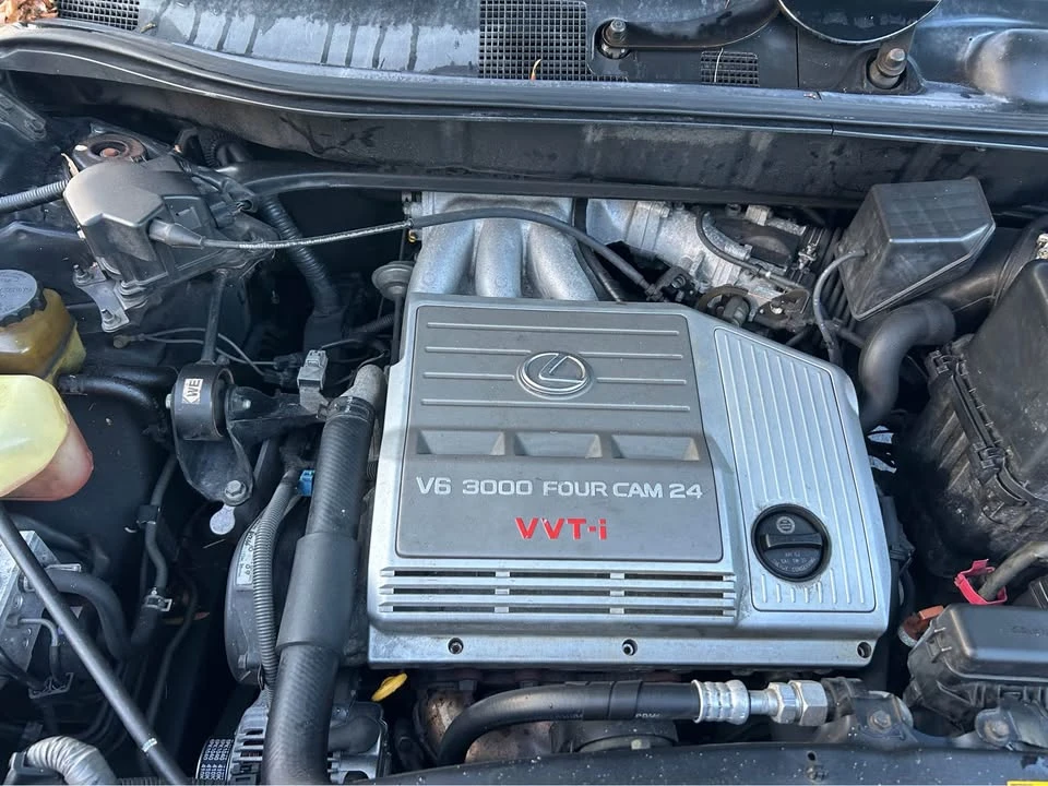 2001 Lexus RX 1st Gen - Image 13 of 16