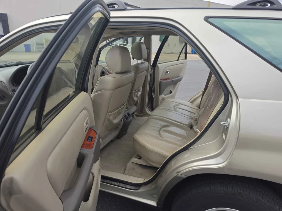 2001 Lexus RX 1st Gen - Image 9 of 18
