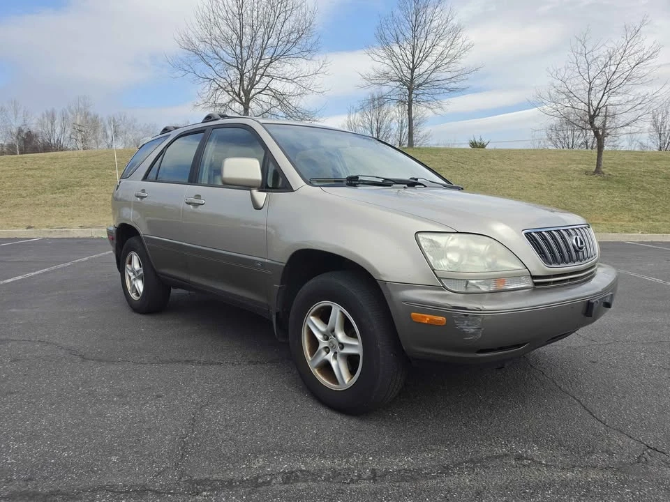 2001 Lexus RX 1st Gen - Image 7 of 18