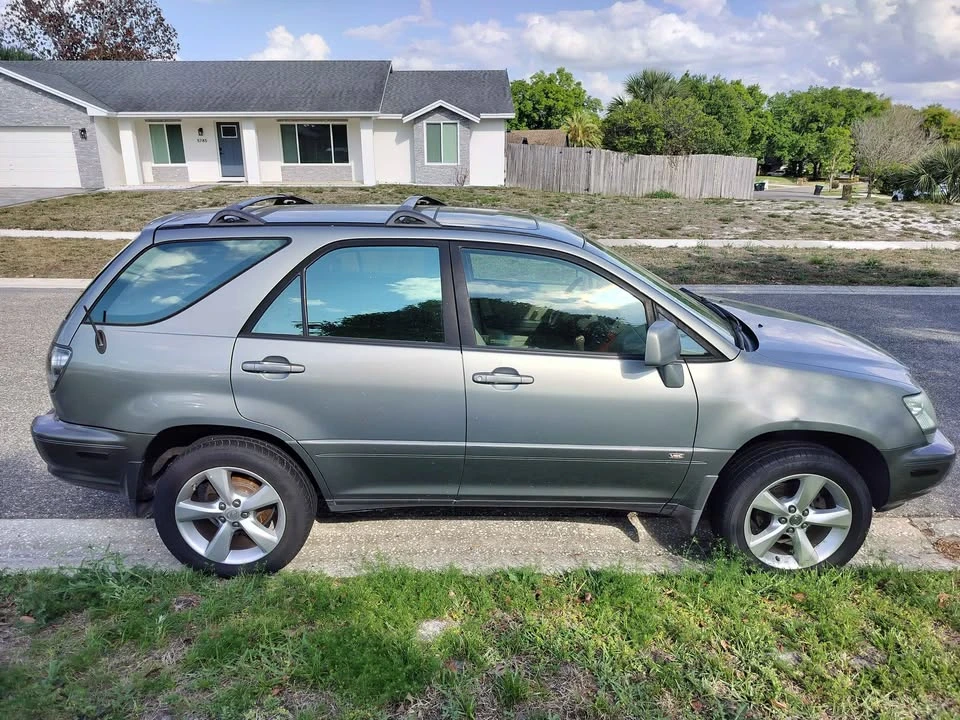 2001 Lexus RX 1st Gen - Image 6 of 7