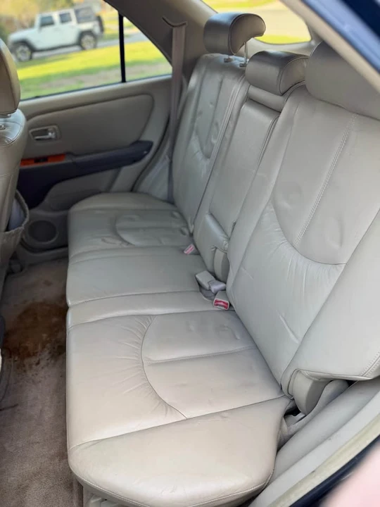 2001 Lexus RX 1st Gen - Image 11 of 13