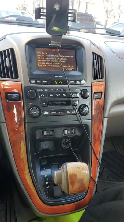 2001 Lexus RX 1st Gen - Image 4 of 17