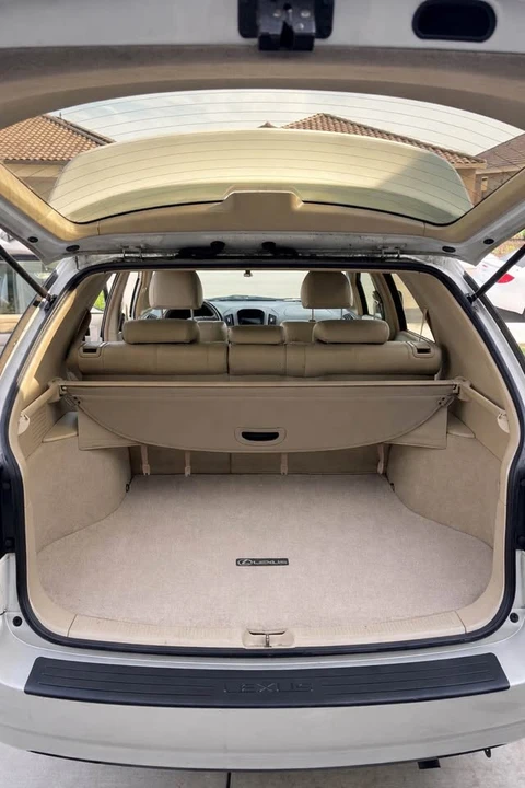 2001 Lexus RX 1st Gen - Image 12 of 13