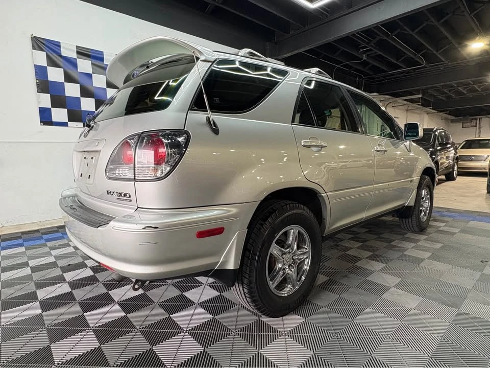 2001 Lexus RX 1st Gen - Image 4 of 14
