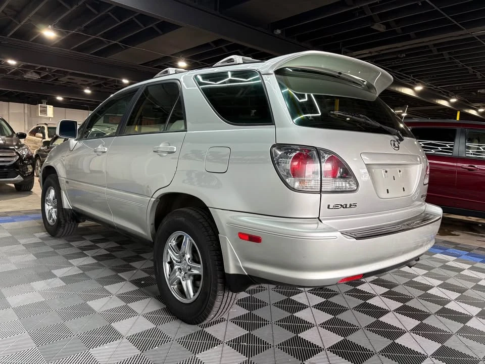2001 Lexus RX 1st Gen - Image 7 of 14