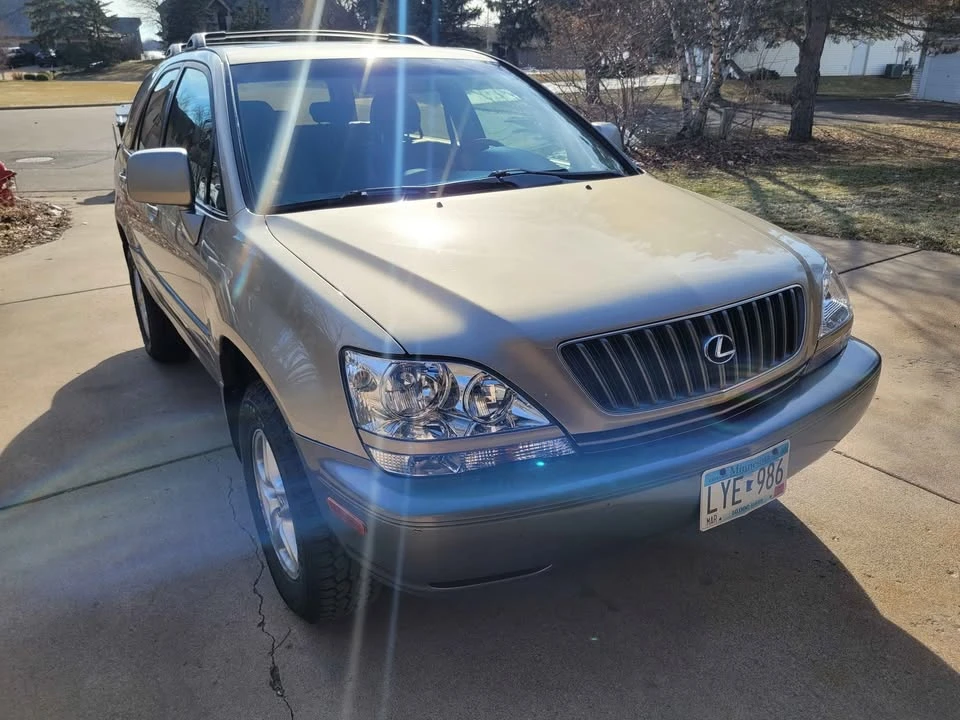 2001 Lexus RX 1st Gen - Image 6 of 8