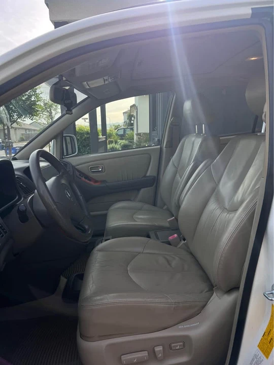 2001 Lexus RX 1st Gen - Image 7 of 13