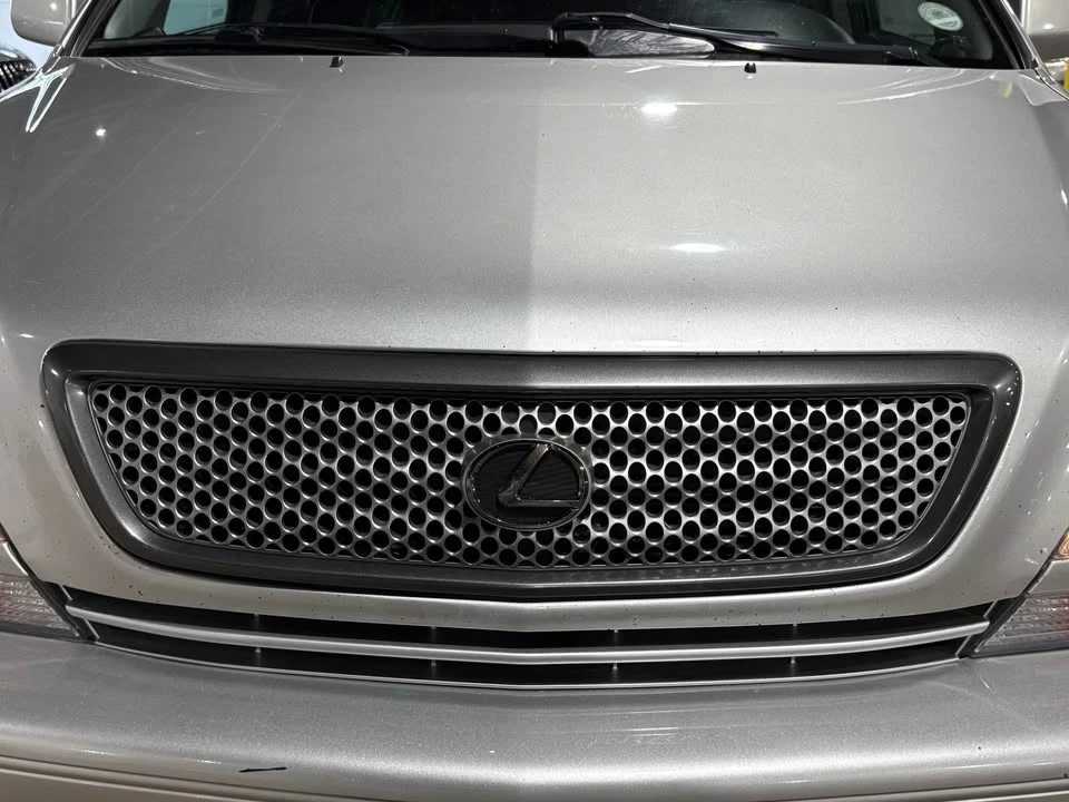 2001 Lexus RX 1st Gen - Image 8 of 14