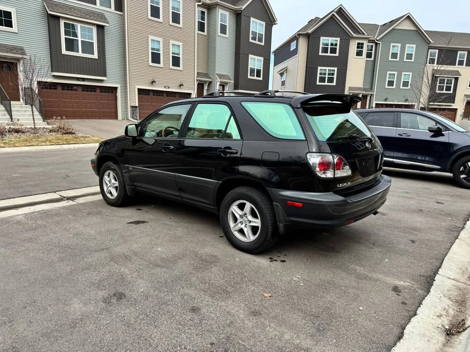 2001 Lexus RX 1st Gen - Image 5 of 14