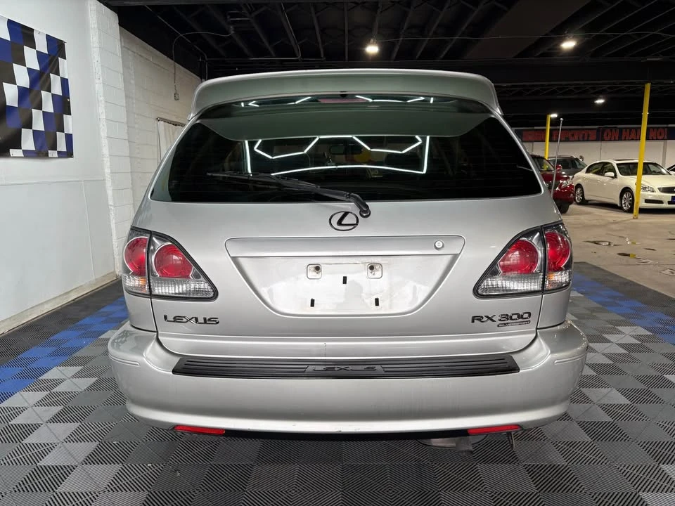 2001 Lexus RX 1st Gen - Image 5 of 14