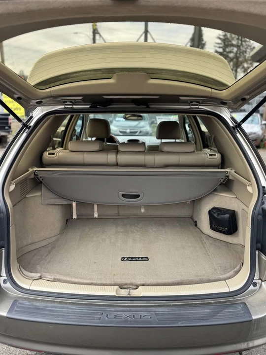 2001 Lexus RX 1st Gen - Image 13 of 16