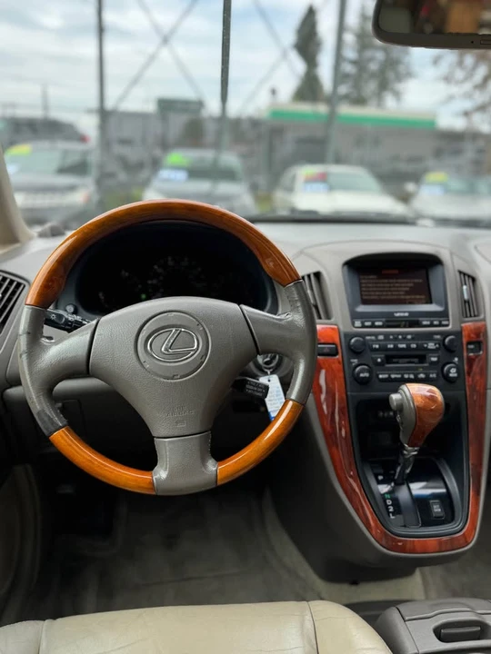 2001 Lexus RX 1st Gen - Image 11 of 16