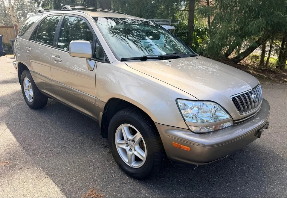 2001 Lexus RX 1st Gen - Image 8 of 10