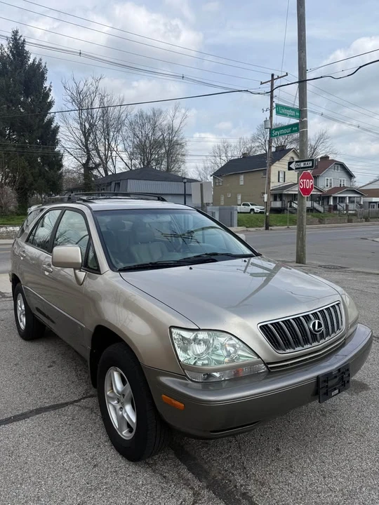 2001 Lexus RX 1st Gen - Image 4 of 18
