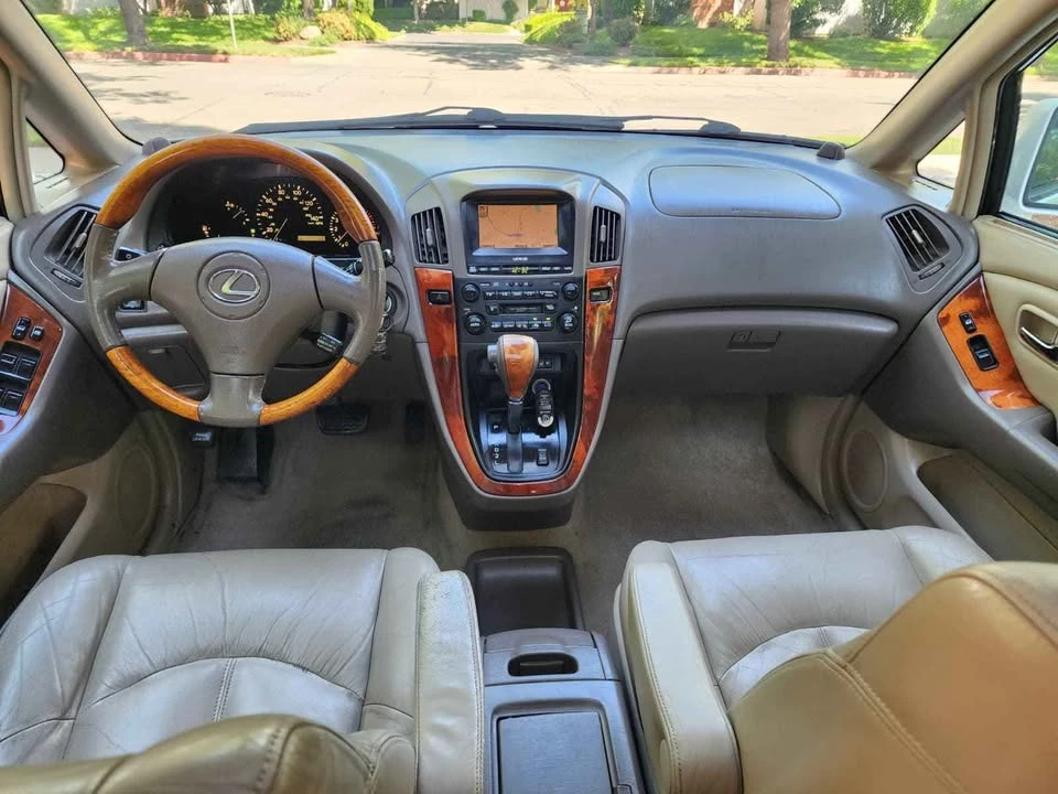 2001 Lexus RX 1st Gen - Image 7 of 18