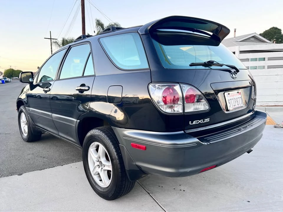 2001 Lexus RX 1st Gen - Image 3 of 14