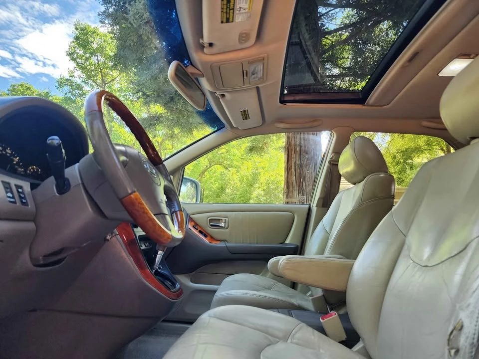 2001 Lexus RX 1st Gen - Image 7 of 19