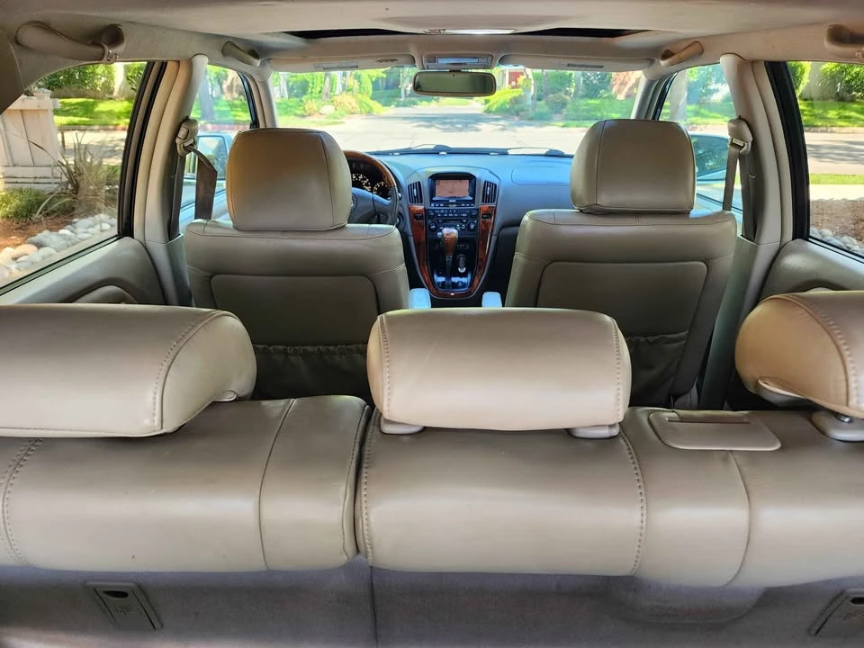 2001 Lexus RX 1st Gen - Image 12 of 18