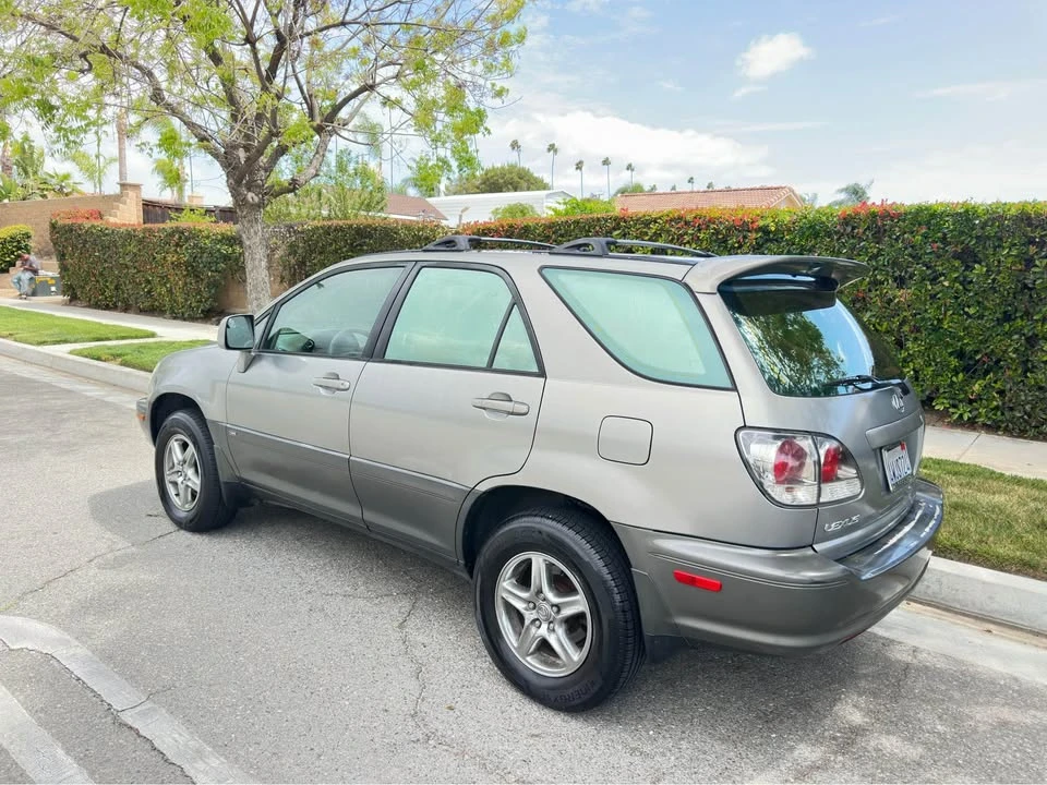 2001 Lexus RX 1st Gen - Image 7 of 13