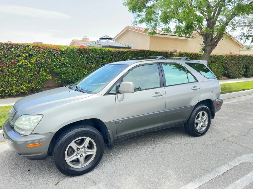 2001 Lexus RX 1st Gen - Image 8 of 13