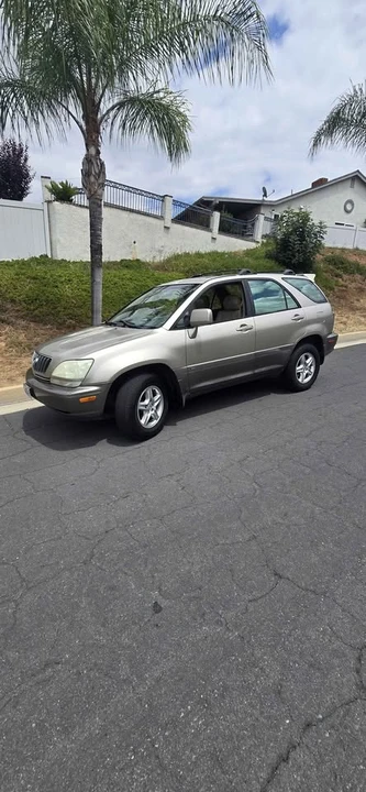 2001 Lexus RX 1st Gen - Image 3 of 19