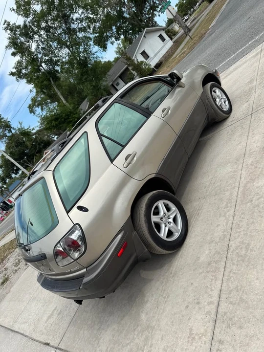 2001 Lexus RX 1st Gen - Image 8 of 10