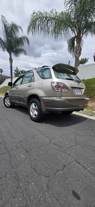 2001 Lexus RX 1st Gen - Image 5 of 19