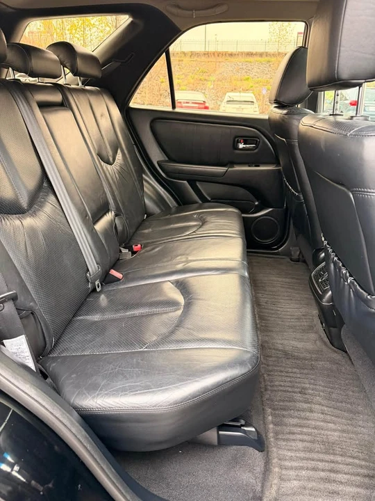 2001 Lexus RX 1st Gen - Image 15 of 20