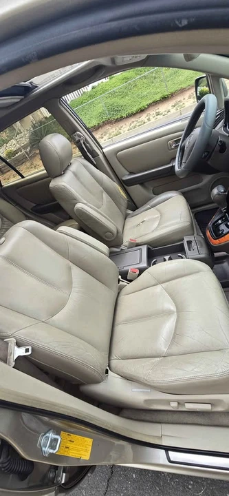 2001 Lexus RX 1st Gen - Image 17 of 20