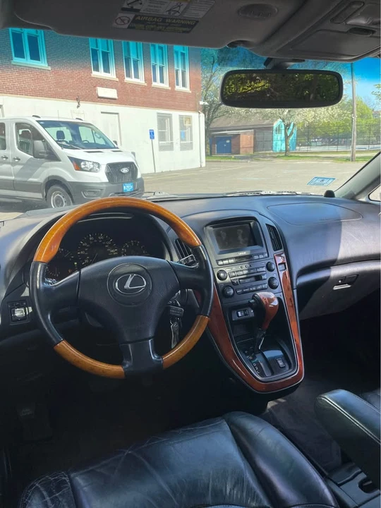 2001 Lexus RX 1st Gen - Image 8 of 16