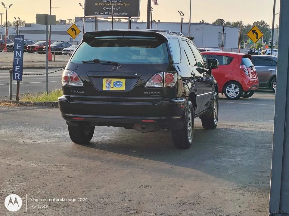 2001 Lexus RX 1st Gen - Image 14 of 21