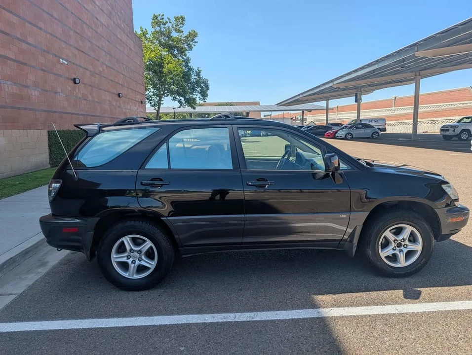 2001 Lexus RX 1st Gen - Image 4 of 20