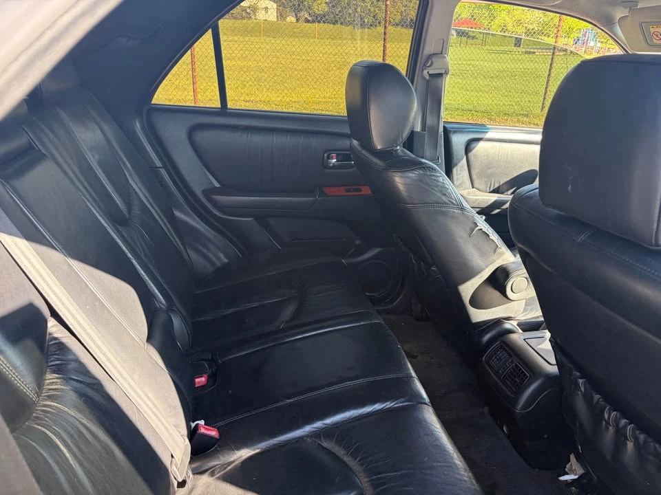 2001 Lexus RX 1st Gen - Image 11 of 13