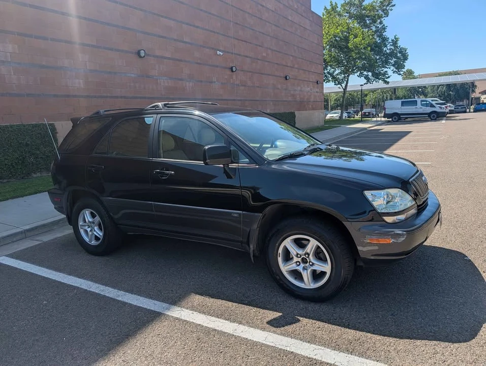 2001 Lexus RX 1st Gen - Image 6 of 20