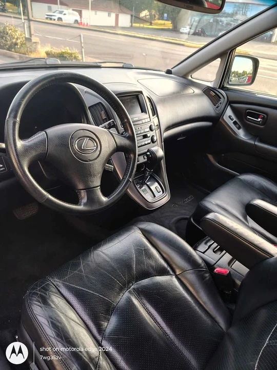2001 Lexus RX 1st Gen - Image 3 of 21
